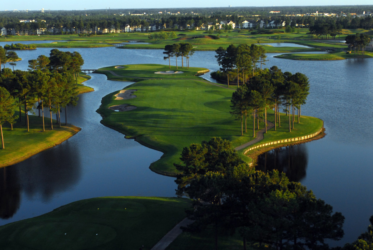 The predominantly flat Man O' War Golf Club is uniquely different than the two adjoining courses that make up Mystical Golf.  